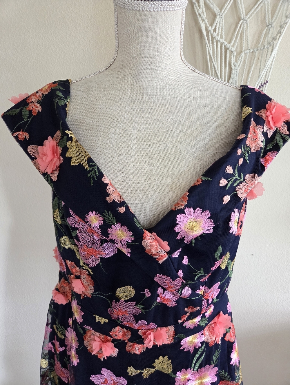 Xscape Off The-Shoulder Embroidered Floral Midi Dress Size 14 NWT $300 Formal - Picture 6 of 16